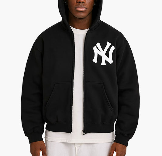 Women’s Y2K Anime Hoodie – Black Oversized Pullover with Front Pocket